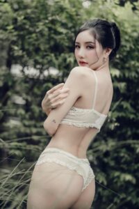 ดีเจลูกหว้า 11