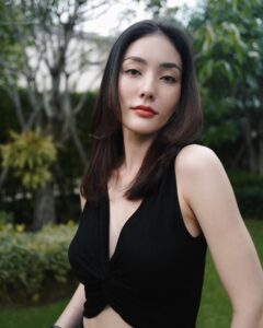 มีนา ริณา 30