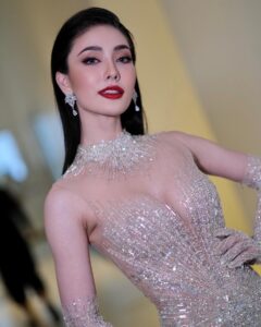 มีนา ริณา 32