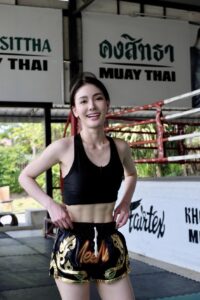 มีนา ริณา 40