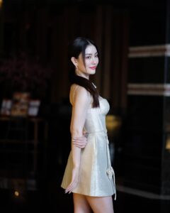 มีนา ริณา 43