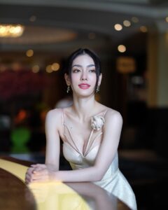 มีนา ริณา 44