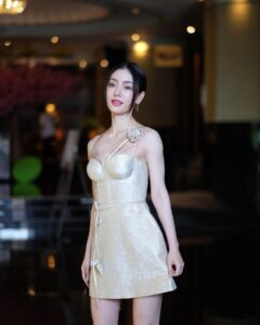 มีนา ริณา 45