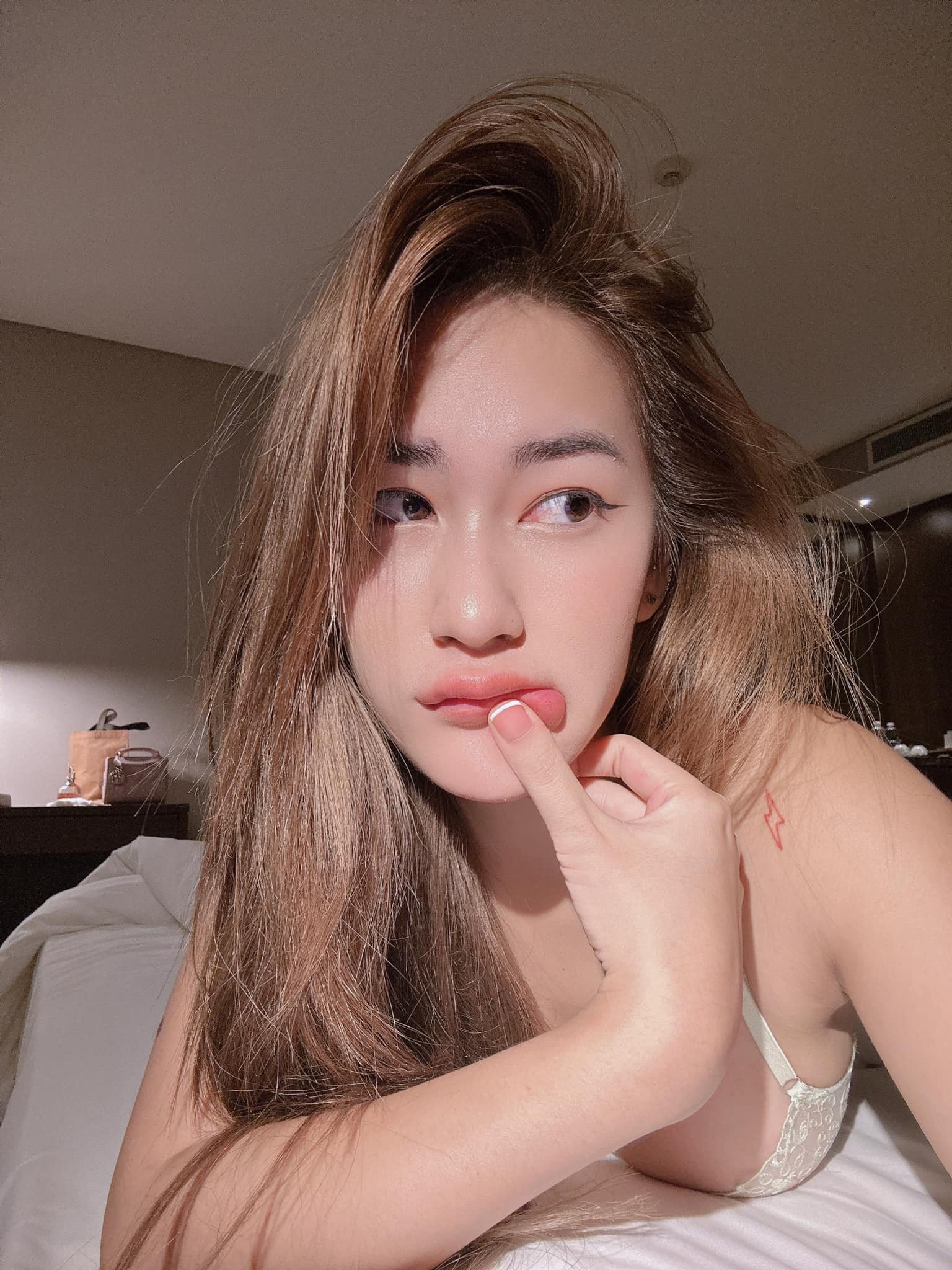 นุ่น ลลดา 32