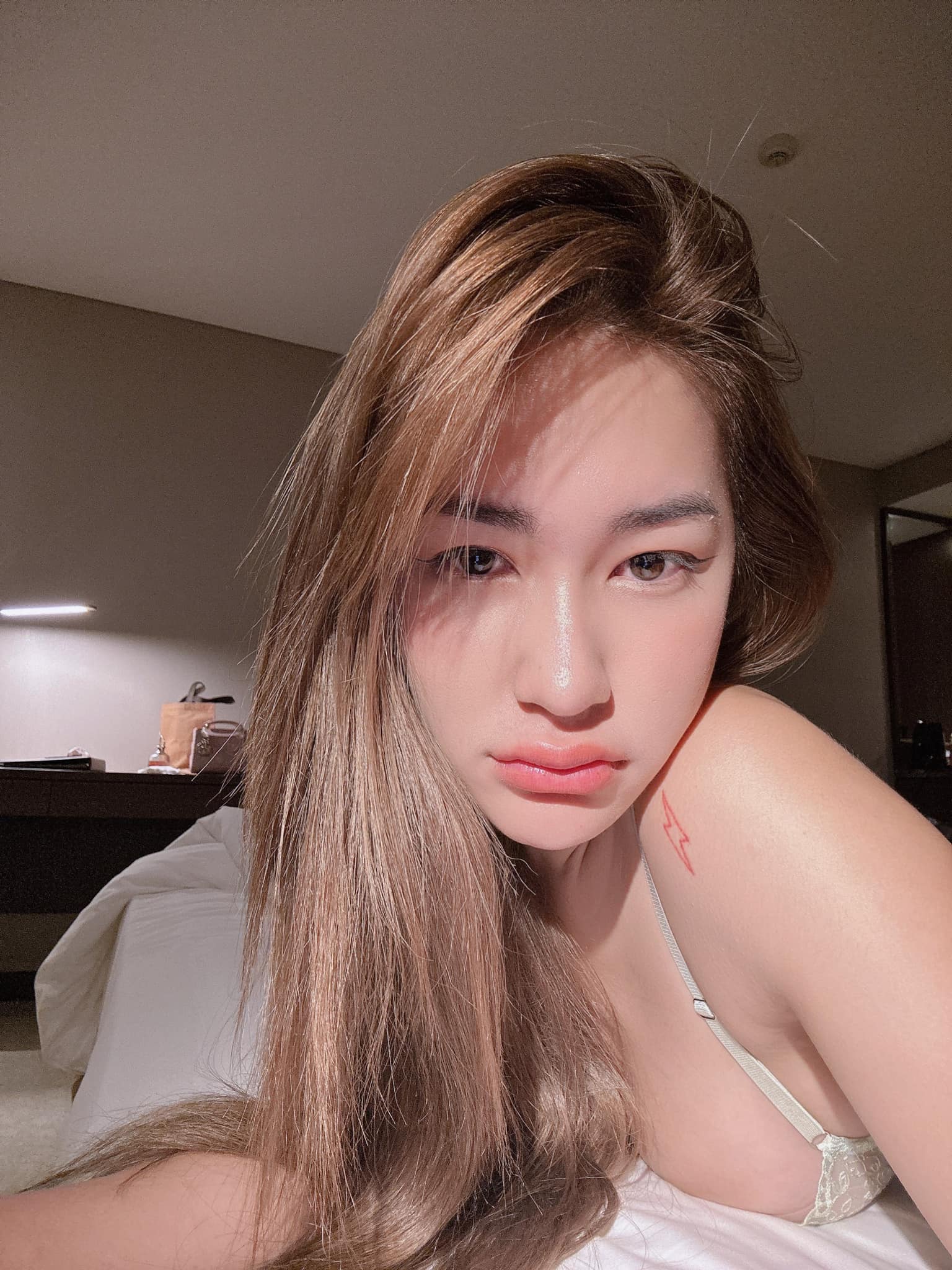 นุ่น ลลดา 33